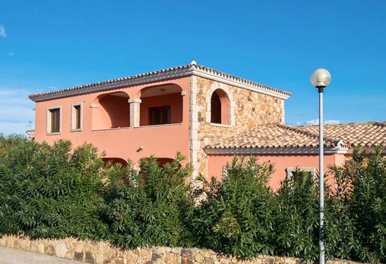 Iss Travel, La Ginestra - 2-Bedroom Apartment With Terrace And View Over Tavolara Island San Teodoro  Exterior foto