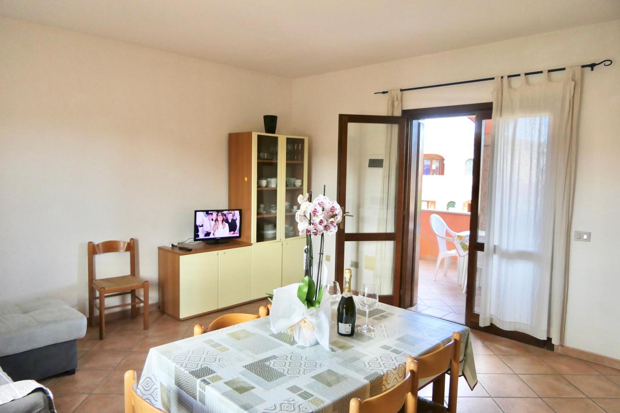 Iss Travel, La Ginestra - 2-Bedroom Apartment With Terrace And View Over Tavolara Island San Teodoro  Exterior foto